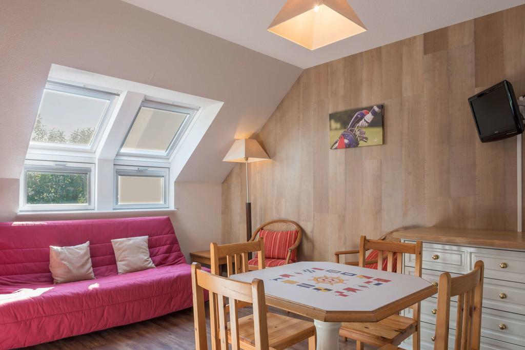 Appartements Les Ormes Epiniac ภายนอก รูปภาพ